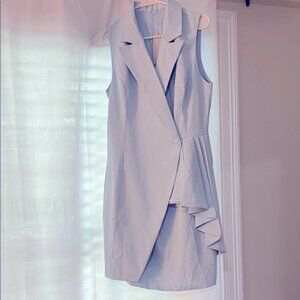 Chic Asymmetrical Sleeveless Dress in Light Gray